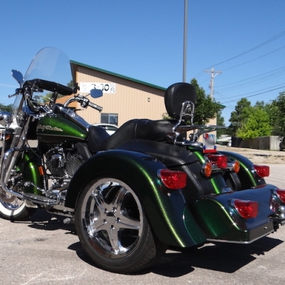 H-D-Road-King-PTM-Dragonfly-Green-15-Kool-Chrome-Flared-13-copy