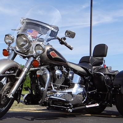 H-D-Softail-Heritage-Classic-FLSTC-Classic-Black-5-e1373559497587