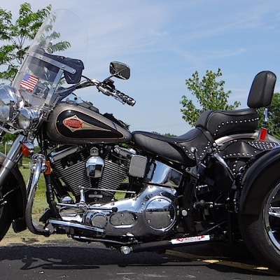 H-D-Softail-Heritage-Classic-FLSTC-Classic-Black2