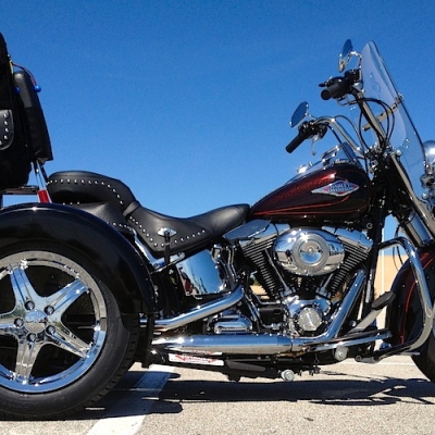 Harley-Davidson-Heritage-Softail-Maroon-Custom-Blk-15-in-2-copy