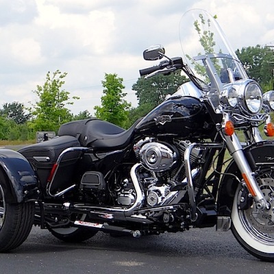 Harley-Davidson-Road-King-3
