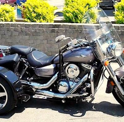 Kawasaki-Vulcan-1500-Blk-Standard-15-in-Kool-Chrome-Tombstone-Bike-Silver-1