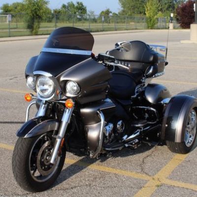 Kawasaki-Vulcan-1700-Voyager-Classic-PTM-Silver-Blue-Ridged-Tombstone-15-Kool-Chrome-3-copy
