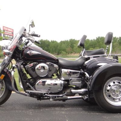 Kawasaki-Vulcan-Nomad-1500-PTM-Black-Custom-13-in-24-copy
