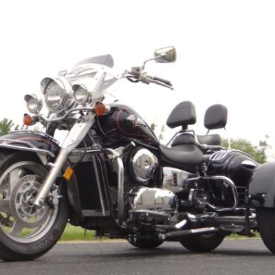 Kawasaki-Vulcan-Nomad-1500-PTM-Black-Custom-13-in-30-copy
