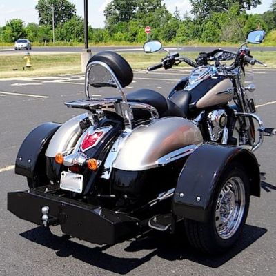 Kawasaki-Vulcan-Nomad-1700-2